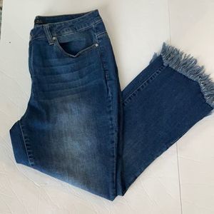 Ci Sono jeans, cropped, fringed hem, Women’s plus size 18
